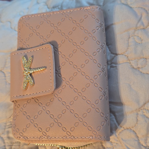 Steve Madden Transparent Bag with Pink Accents. NWOT. FREE WALLET. - Picture 7 of 7